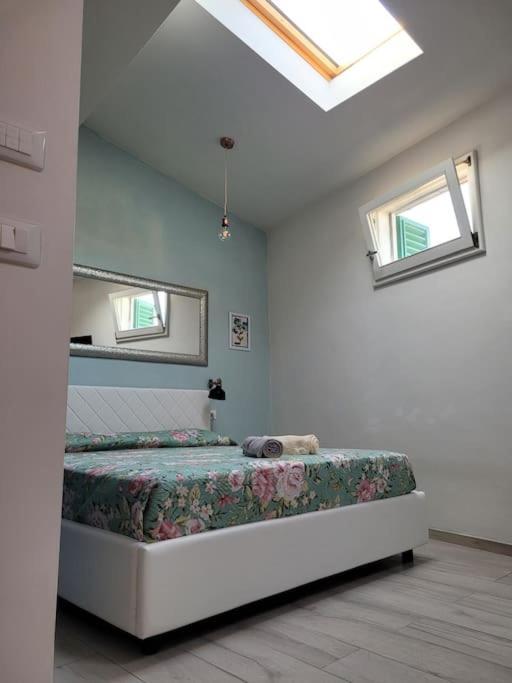 Casa Fiori Blu - Figline Valdarno Appartement Buitenkant foto